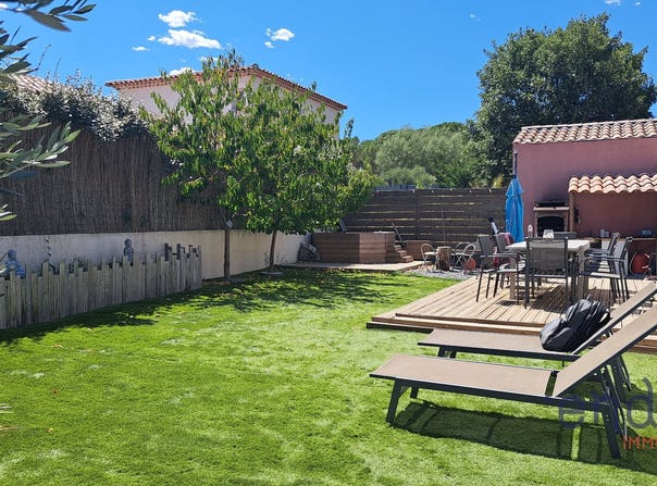 VIDAUBAN, Provence-Alpes-Côte d'Azur 83550