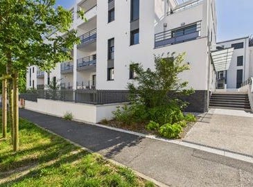 BAYONNE, Aquitaine 64100