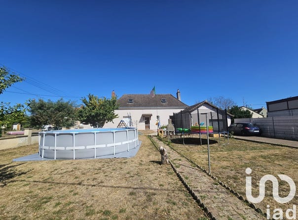 Écommoy, Pays de la Loire 72220