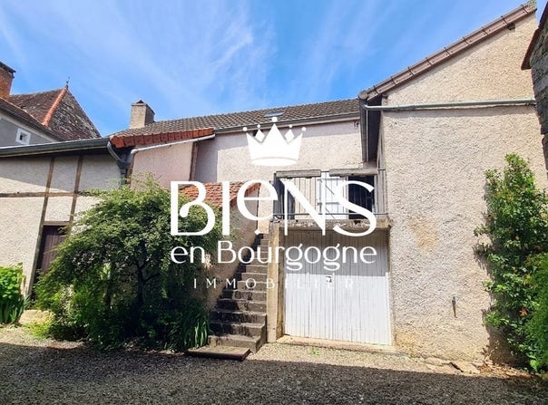 La Rochepot, Burgundy 21340