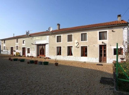 Néré, Poitou-Charentes 17510