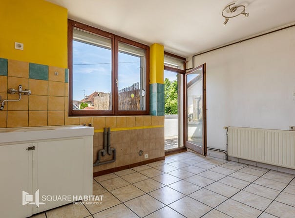 Delle, Franche-Comté 90100