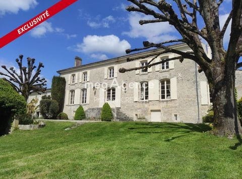 Saint-Jean-d'Angely, Poitou-Charentes 17400