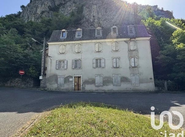 Ussat, Occitanie 09400