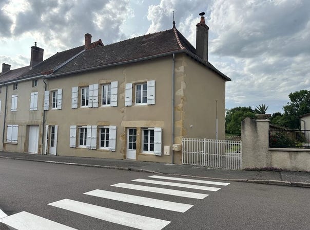 Semur-en-Brionnais, Saône-et-Loire 71110