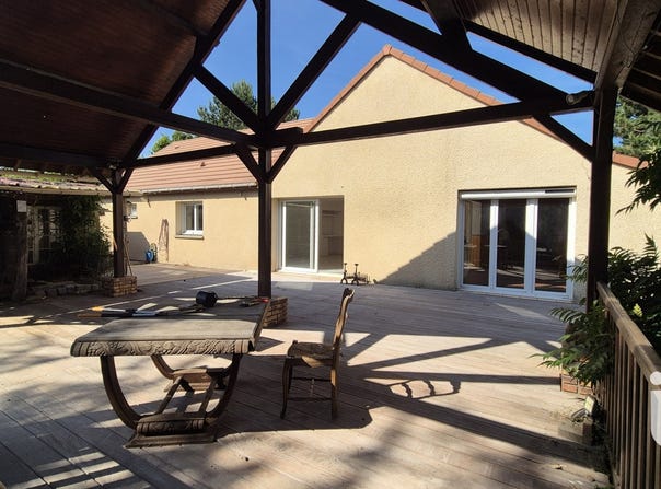 Caudebec-lès-Elbeuf, Normandy 76320