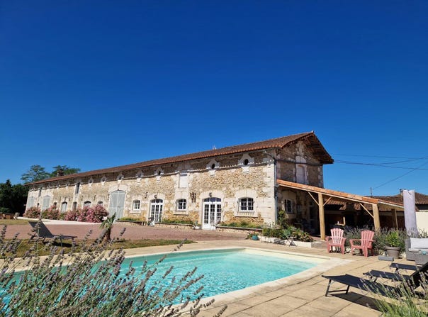 Suaux, Poitou-Charentes 16260