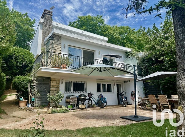 Le Plessis-Robinson, Île-de-France 92350