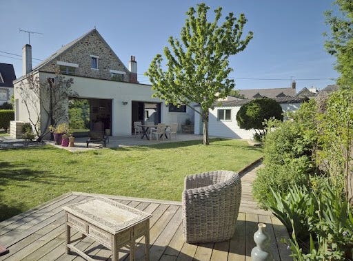 Auray, Brittany 56400