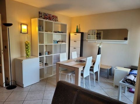 VERT ST DENIS, Île-de-France 77240