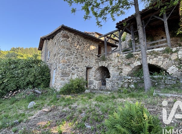 Vals-les-Bains, Auvergne-Rhône-Alpes 07600