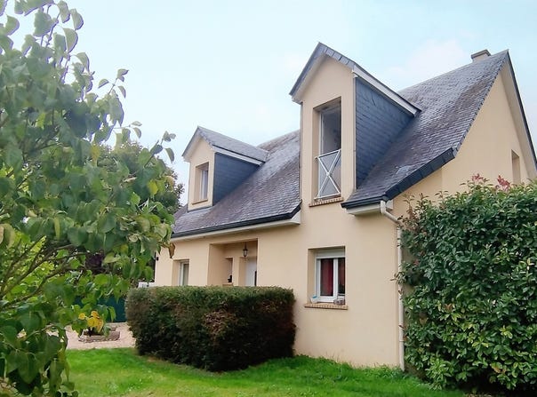 Caudebec-lès-Elbeuf, Normandy 76320
