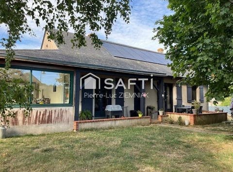 Loigne-Sur-Mayenne, Pays de la Loire 53200