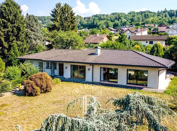 Évian-les-Bains, Auvergne-Rhône-Alpes 74500