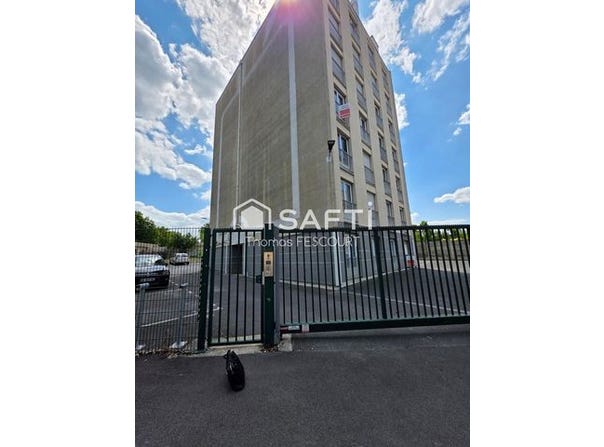 Reims, Champagne-Ardenne 51100