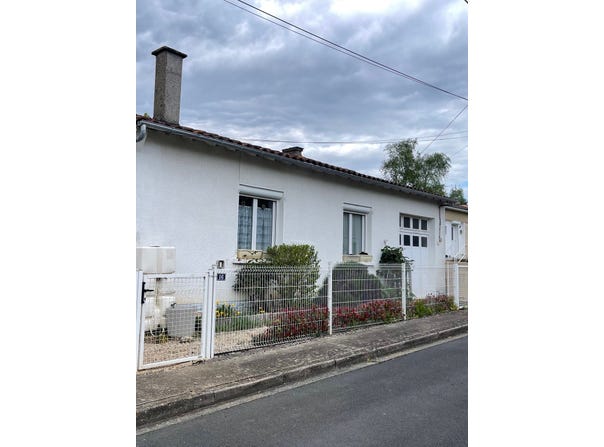 Civray, Nouvelle-Aquitaine 86400