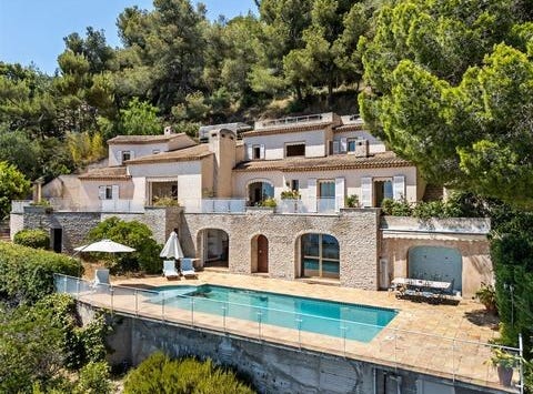 Roquebrune-Cap-Martin, Provence-Alpes-Côte d'Azur 06190