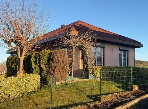 Chaudefontaine, Franche-Comté 25640