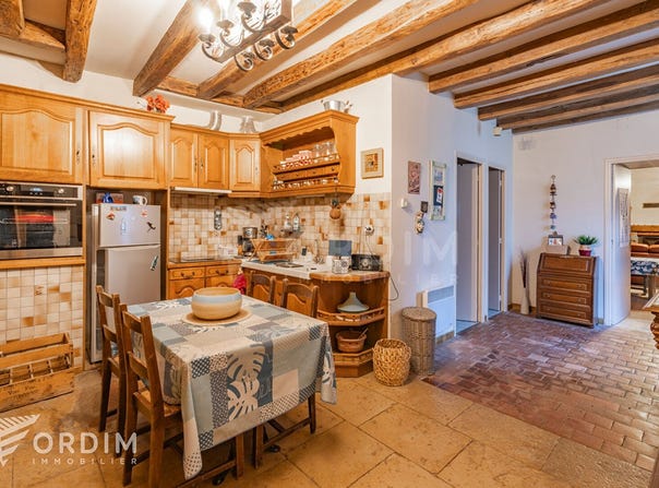Sacy, Burgundy 89270