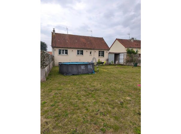 Chauny, Hauts-de-France 02300