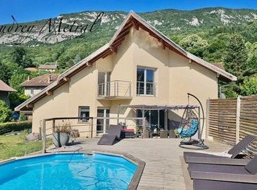 SERRIERES EN CHAUTAGNE, Rhône-Alpes 73310