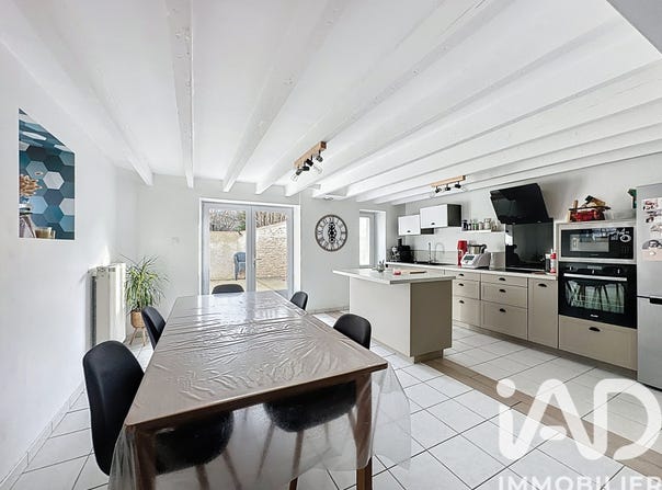 Thouars, Nouvelle-Aquitaine 79100