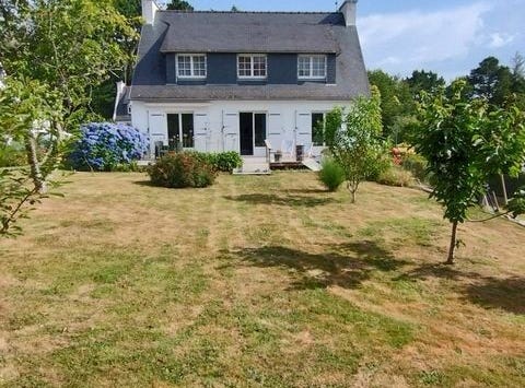 COMBRIT, Bretagne 29120