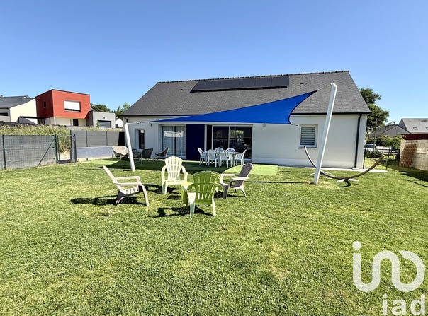 Argentré, Pays de la Loire 53210