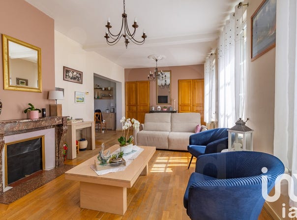 Noyon, Hauts-de-France 60400
