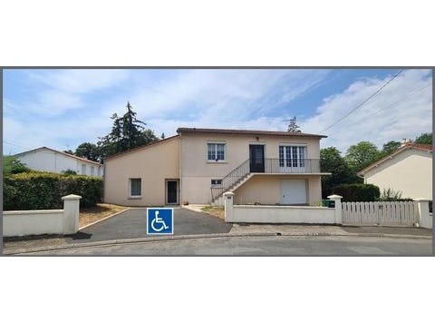 Bressuire, Poitou-Charentes 79300