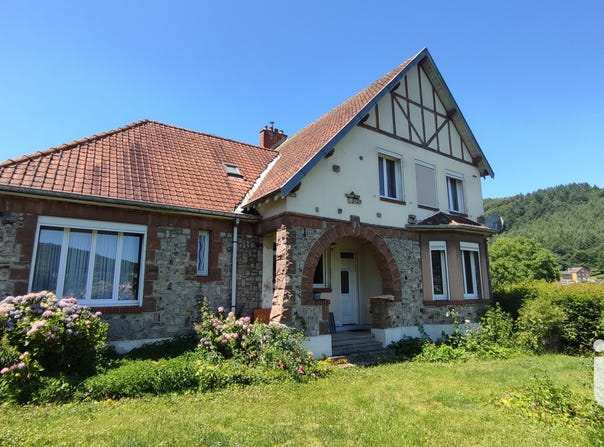 Nouzonville, Grand Est 08700