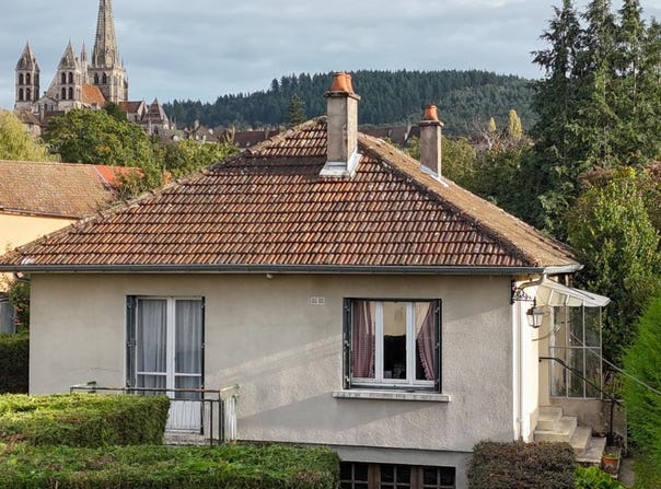 Autun, Burgundy 71400