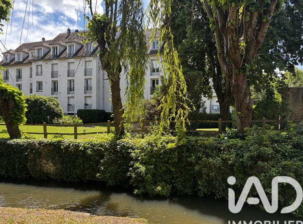 Senlis, Hauts-de-France 60300