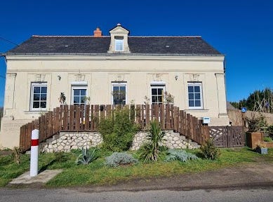 Gennes-Val de Loire, Pays de la Loire 49350