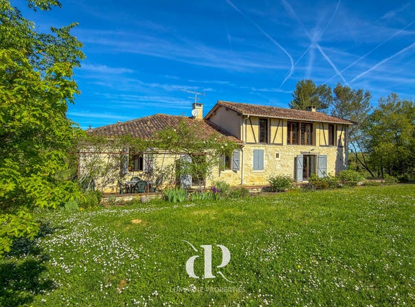 Mauvezin, Midi-Pyrénées 32120