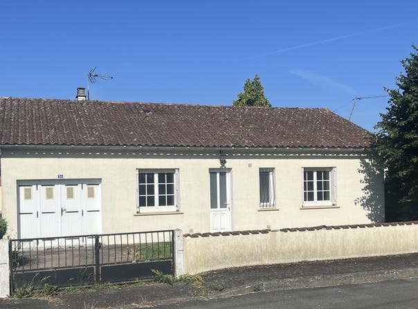 Parthenay, Nouvelle-Aquitaine 79200
