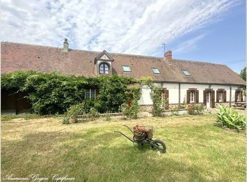 ST DENIS DES PUITS, Centre 28240