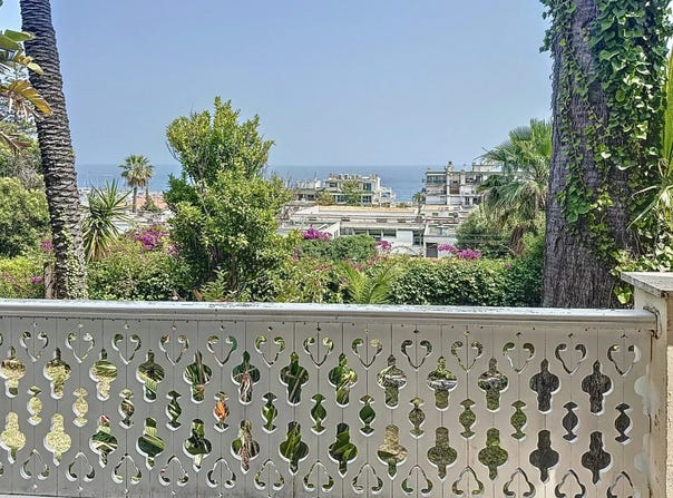 Menton, Provence-Alpes-Côte d'Azur 06500
