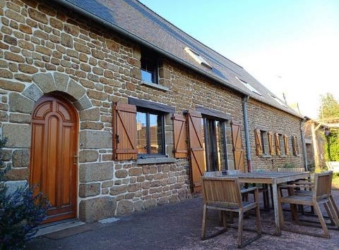 Sens-De-Bretagne, Bretagne 35490
