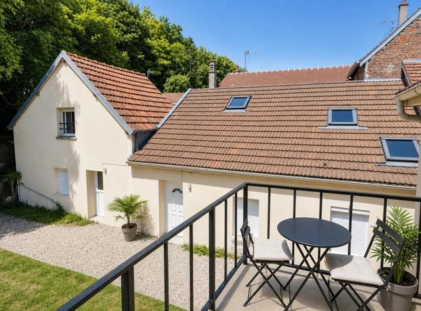 Ivry La Bataille, Normandy 27540