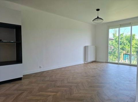 Change, Pays de la Loire 53810