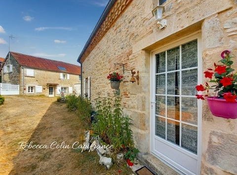 BROUCHAUD, Aquitaine 24210