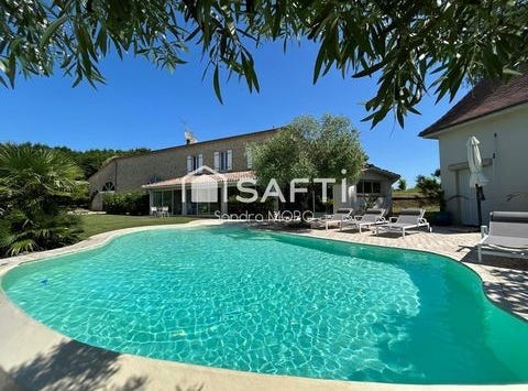 Langon, Aquitaine 33210