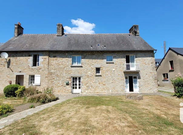 Antrain, Brittany 35560