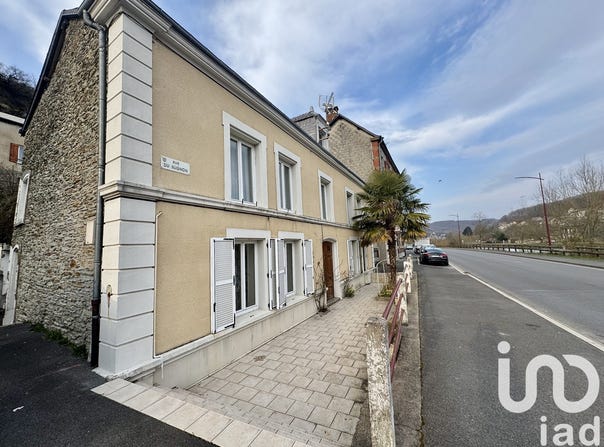 Bogny-sur-Meuse, Grand Est 08120