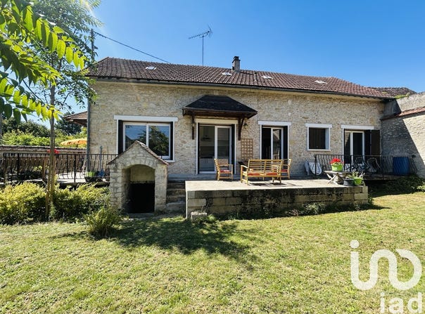 Briarres-sur-Essonne, Centre-Val de Loire 45390