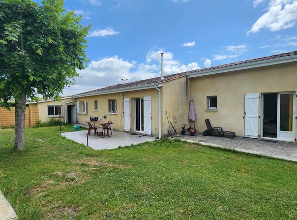 Saint-Yzan-de-Soudiac, Aquitaine 33920