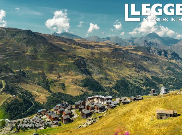 LES MENUIRES, Auvergne-Rhône-Alpes 73440