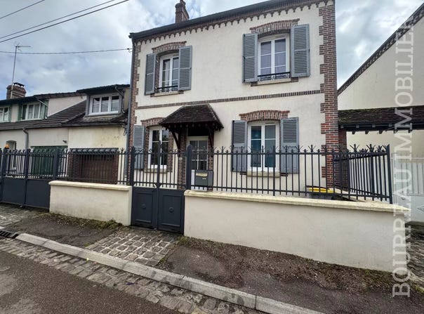 10 Rue de Moraille, Villecien, Yonne 89300