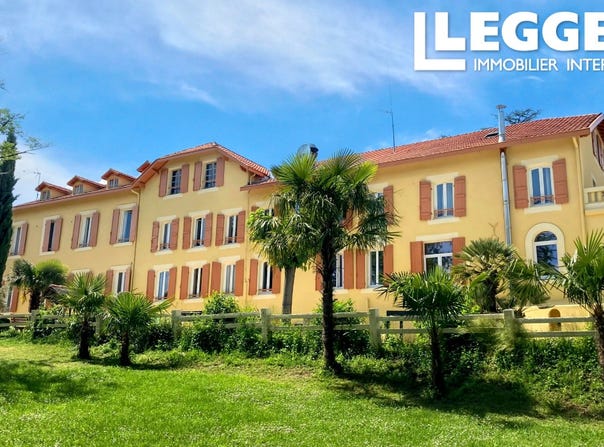 Cazaubon, Occitanie 32150